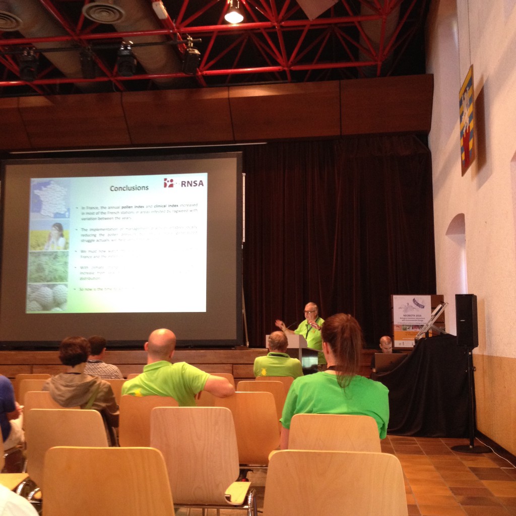 Michel Thibaudon (RNSA France) presenting "The French evolution of exposition and health impact since 10 years" at the SMARTER Final Conference.