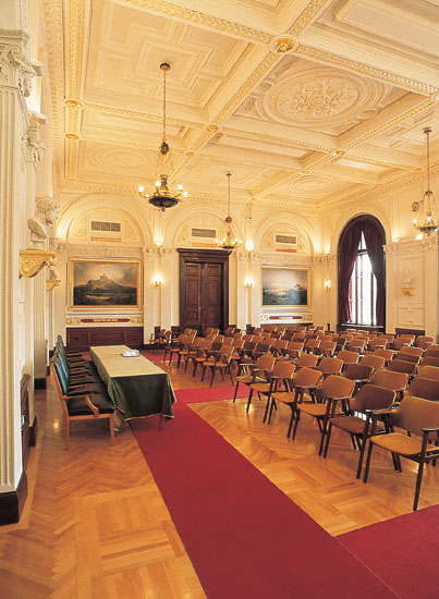 Reading Room - Hungarian Academy of Sciences